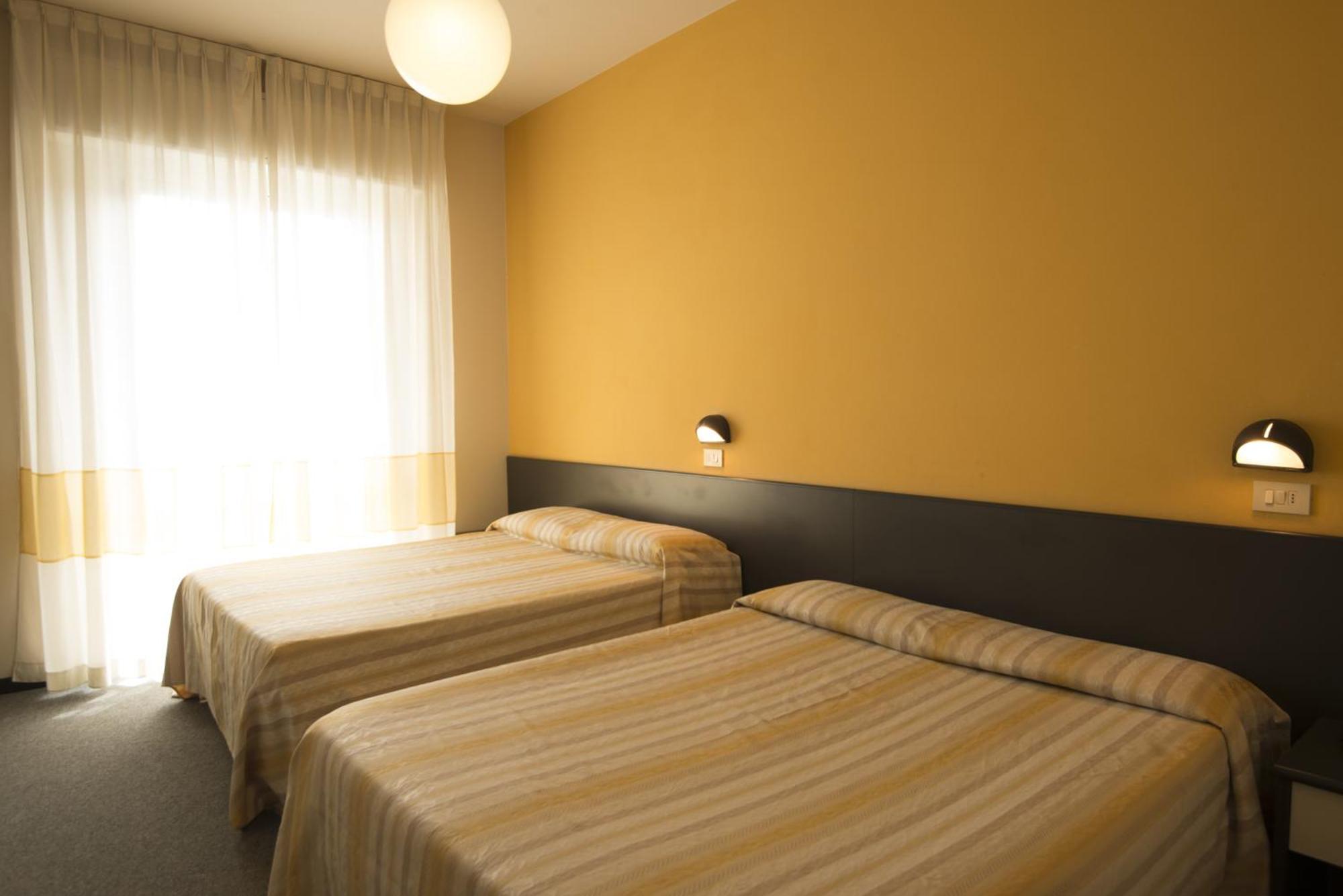 Hotel Airone ريميني المظهر الخارجي الصورة