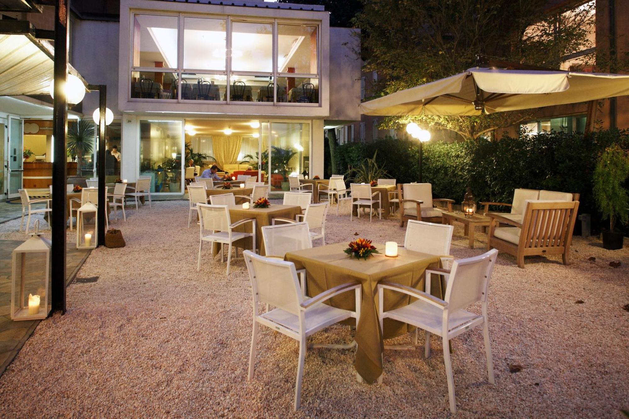 Hotel Airone ريميني المظهر الخارجي الصورة